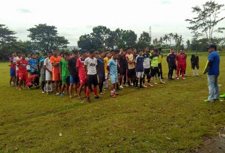 Lapangan Desa Wirokerten untuk seleksi Sepak Bola