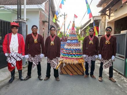 ARIA Mutihan Menyelenggarakan Kirab Budaya